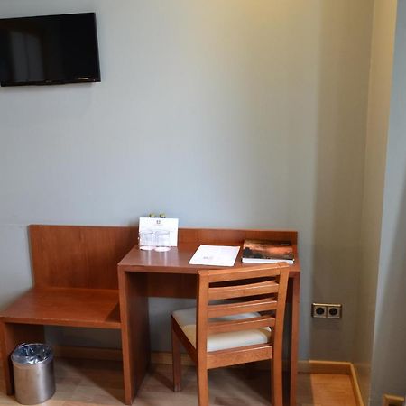 Hotel Alda Palacio Valdes Авила Экстерьер фото